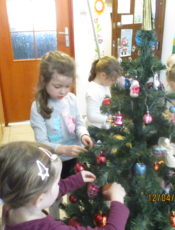 Ubieramy choinkę