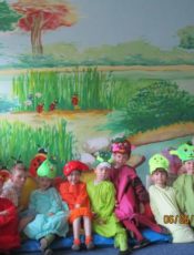 Wizyta w SP 2 z przedstawieniem Witaminki