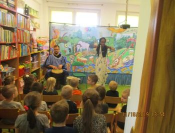 teatr „stacja bębnowa” z miasteczka symfonia ( filharmonia pomorska)