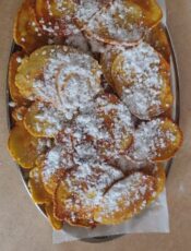 Kuchcikowo – Muminki robią placuszki z jabłkiem