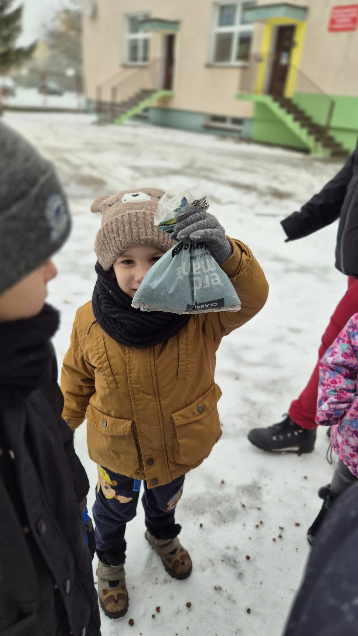 Dokarmianie ptaków zimą